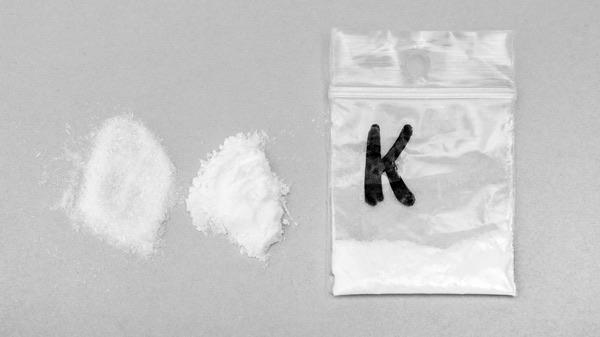 buy-ketamine-s-ketamine-canada-usa-online ealed package of Ketamine (S-ketamine) ready for secure Canadian delivery